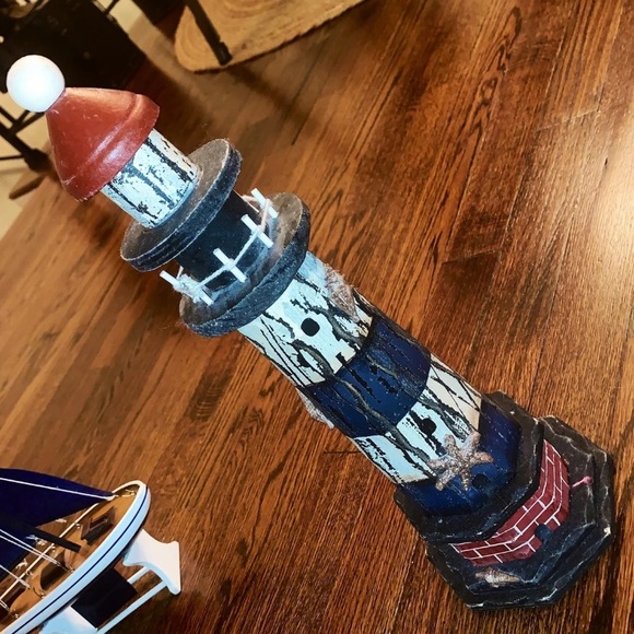 vintage light house accent piece - Picture 2 of 5